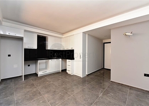 100 متر الى شاطئ كليوباترا - شقة غرفة وصالة - في مركز الانيا 