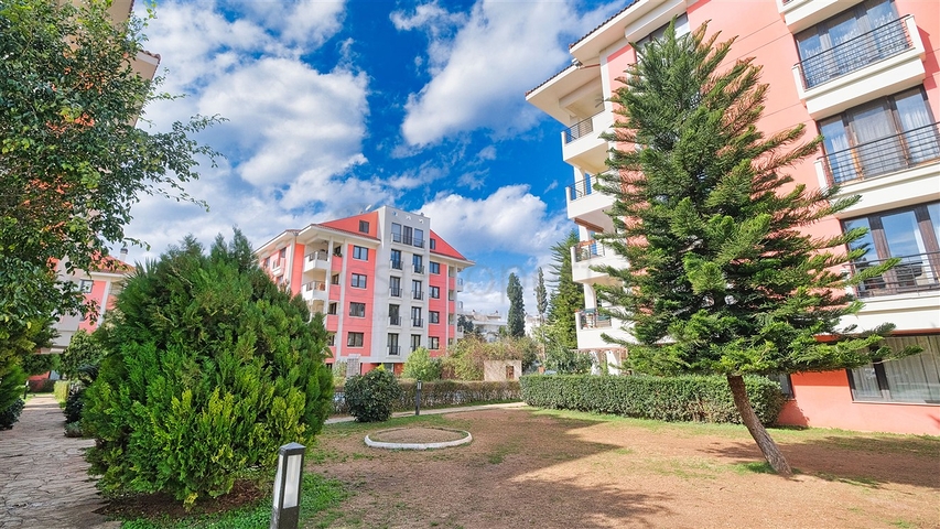 شقة واسعة 3 + 1 في ألتينكوم أنطاليا