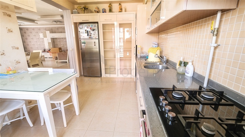 شقة واسعة 3 + 1 في ألتينكوم أنطاليا