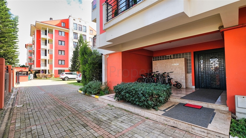 شقة واسعة 3 + 1 في ألتينكوم أنطاليا