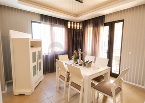 شقة واسعة 3 + 1 في ألتينكوم أنطاليا