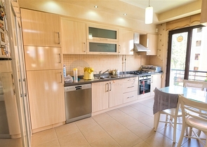 شقة واسعة 3 + 1 في ألتينكوم أنطاليا