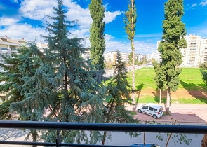 شقة واسعة 3 + 1 في ألتينكوم أنطاليا