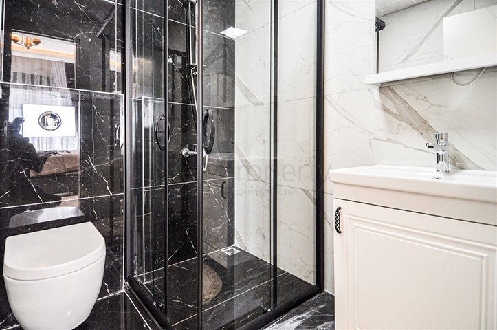 شقة فاخرة - 2 غرفة وصالة مع الاثاث - ضمن مجمع ممتاز - في اوبا / الانيا 