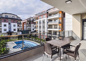 شقة فاخرة - 2 غرفة وصالة مع الاثاث - ضمن مجمع ممتاز - في اوبا / الانيا 