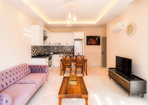 شقة فاخرة - 2 غرفة وصالة مع الاثاث - ضمن مجمع ممتاز - في اوبا / الانيا 