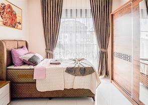 شقة فاخرة - 2 غرفة وصالة مع الاثاث - ضمن مجمع ممتاز - في اوبا / الانيا 