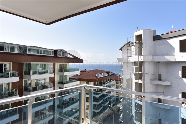 اطلالة بحر - دوبلكس 4 غرف وصالة - مفروشة - ضمن مجمع قريب من البحر -في كارجي جاك /الانيا 