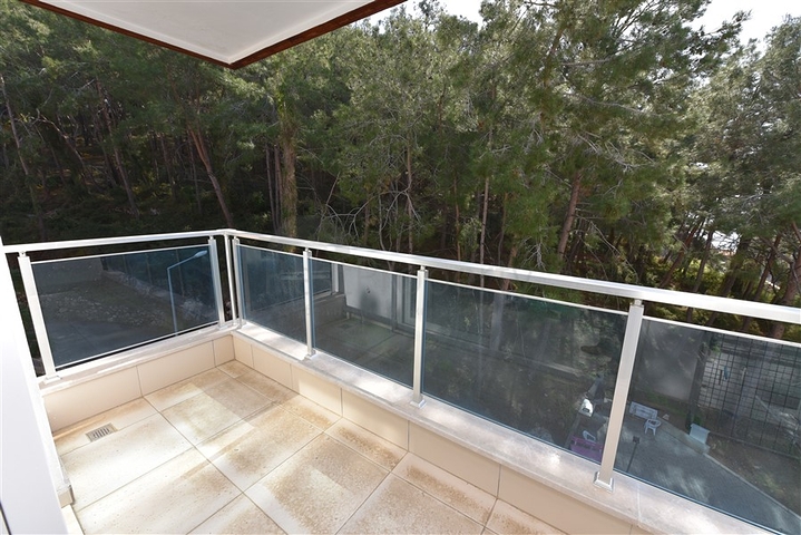 اطلالة بحر - دوبلكس 4 غرف وصالة - مفروشة - ضمن مجمع قريب من البحر -في كارجي جاك /الانيا 