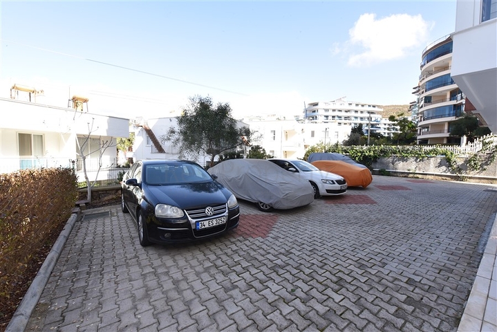 اطلالة بحر - دوبلكس 4 غرف وصالة - مفروشة - ضمن مجمع قريب من البحر -في كارجي جاك /الانيا 