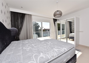 اطلالة بحر - دوبلكس 4 غرف وصالة - مفروشة - ضمن مجمع قريب من البحر -في كارجي جاك /الانيا 