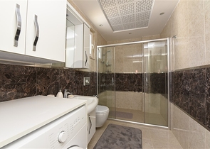 اطلالة بحر - دوبلكس 4 غرف وصالة - مفروشة - ضمن مجمع قريب من البحر -في كارجي جاك /الانيا 