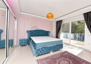 اطلالة بحر - دوبلكس 4 غرف وصالة - مفروشة - ضمن مجمع قريب من البحر -في كارجي جاك /الانيا 