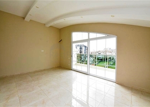 اطلالة مفتوحة - دوبلكس 3 غرف وصالة - في مركز الانيا 