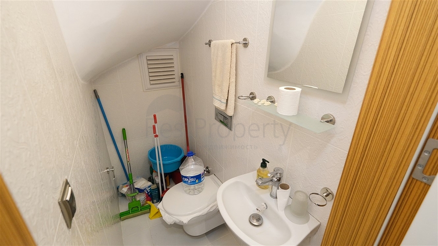 بنتهاوس 3 + 1 مع اثاث 600 م من البحر في انطاليا