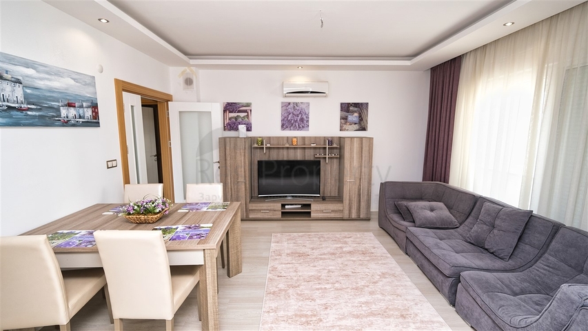 بنتهاوس 3 + 1 مع اثاث 600 م من البحر في انطاليا