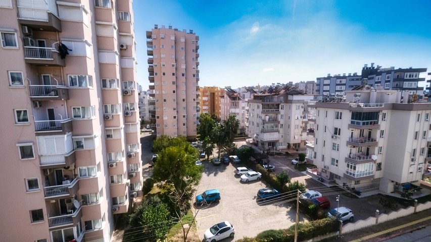 بنتهاوس 3 + 1 مع اثاث 600 م من البحر في انطاليا