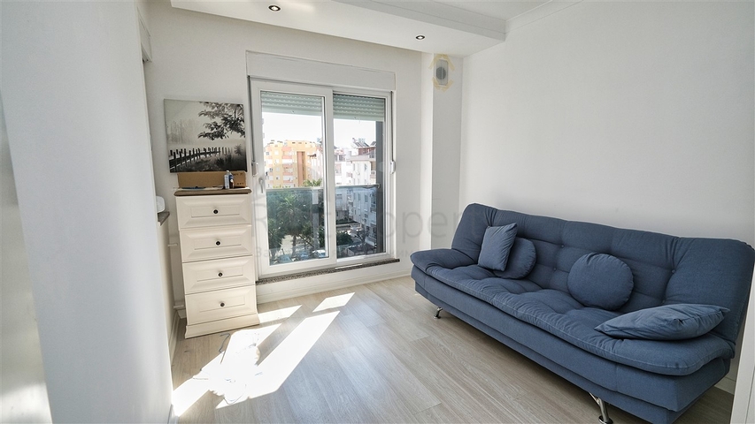 بنتهاوس 3 + 1 مع اثاث 600 م من البحر في انطاليا