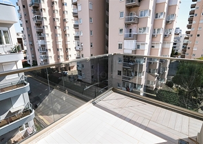 بنتهاوس 3 + 1 مع اثاث 600 م من البحر في انطاليا