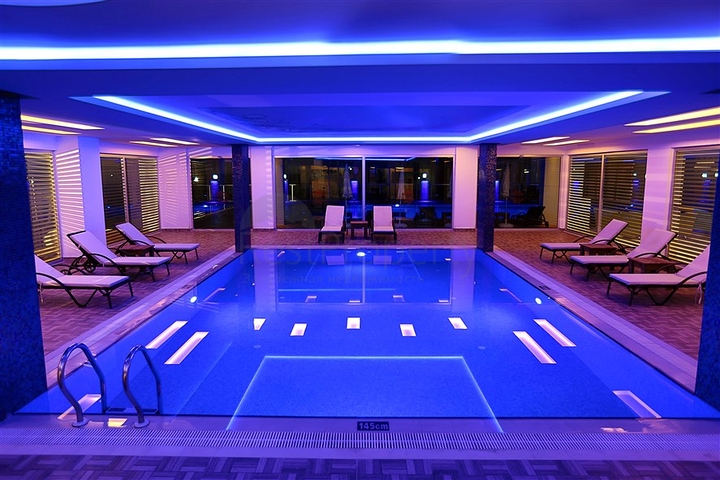 اطلالة بحر - مجمع فاخر -شقة 2 غرفة وصالة - مفروشة - في مهموتلار / الانيا 