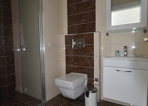 اطلالة بحر - مجمع فاخر -شقة 2 غرفة وصالة - مفروشة - في مهموتلار / الانيا 