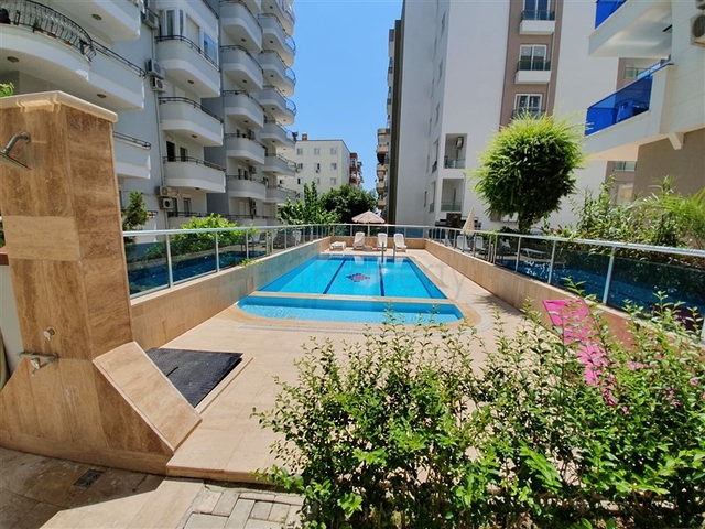 شقة عائلية - قريبة من البحر والاسواق - غرفتين وصالة -مع الاثاث -في مهموتلار / الانيا 