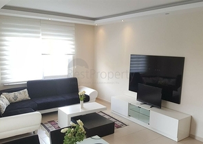 شقة عائلية - قريبة من البحر والاسواق - غرفتين وصالة -مع الاثاث -في مهموتلار / الانيا 