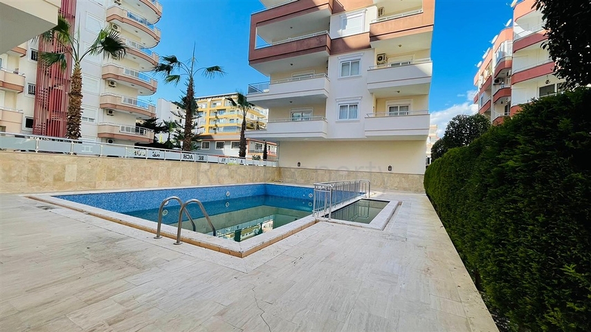 موقع مميز - قريب من البحر والخدمات -شقة 1+2 - مفروشة - في مهموتلار / الانيا 