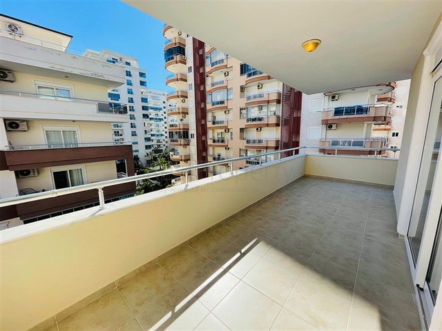 موقع مميز - قريب من البحر والخدمات -شقة 1+2 - مفروشة - في مهموتلار / الانيا 