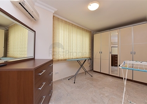 فيلا ضخمة - 7غرف نوم - مساحة 600 م - في كارجي جاك / الانيا 