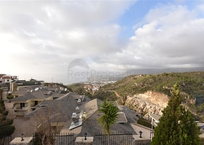 فيلا ضخمة - 7غرف نوم - مساحة 600 م - في كارجي جاك / الانيا 