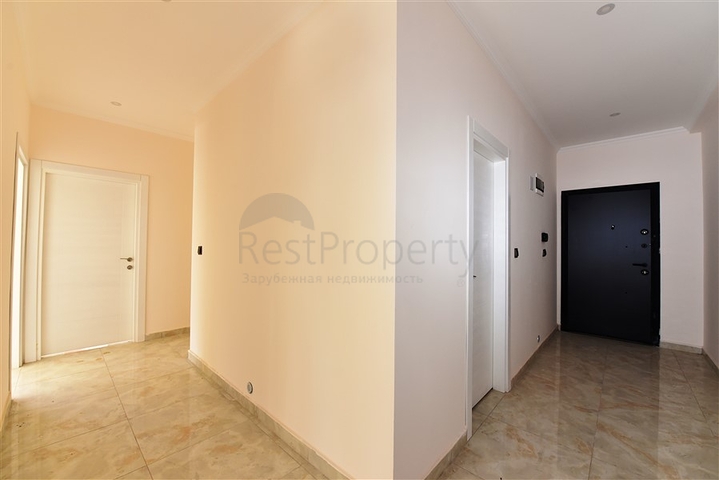 شقة جديدة - تصميم 2 غرفة وصالة -مطبخ منفصل -في مركز الانيا 