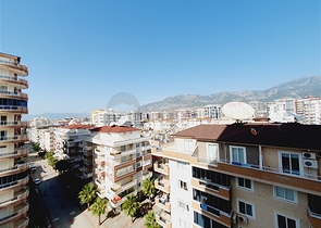 ضمن مجمع فاخر - شقة عائلية - غرفتين وصالة -مفروشة - في مهموتلار / الانيا 