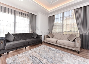 شقة عائلية واسعة - تصميم 5 غرف وصالة - في مركز مدينة الانيا 