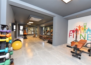 شقة عائلية واسعة - تصميم 5 غرف وصالة - في مركز مدينة الانيا 