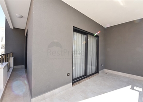 شقة عائلية واسعة - تصميم 5 غرف وصالة - في مركز مدينة الانيا 