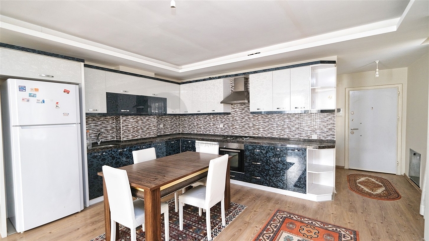 شقق 2 + 1 و 4 + 1 في وسط أنطاليا