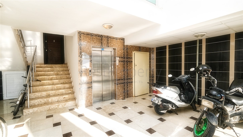 شقق 2 + 1 و 4 + 1 في وسط أنطاليا