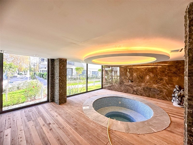 بالاقساط - شقق ضمن مجمع فاخر - في اوبا / الانيا 