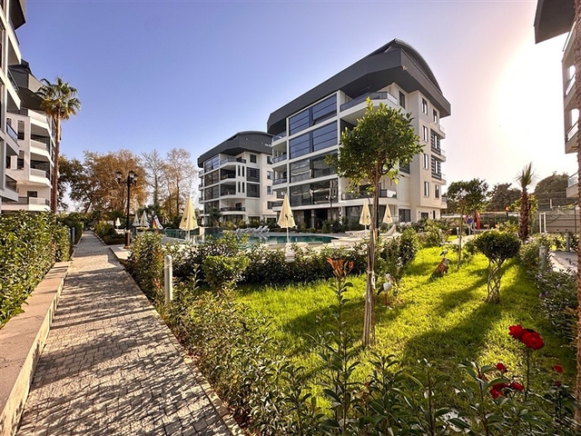 بالاقساط - شقق ضمن مجمع فاخر - في اوبا / الانيا 