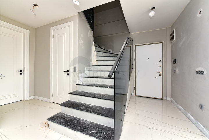 بالاقساط - شقق ضمن مجمع فاخر - في اوبا / الانيا 