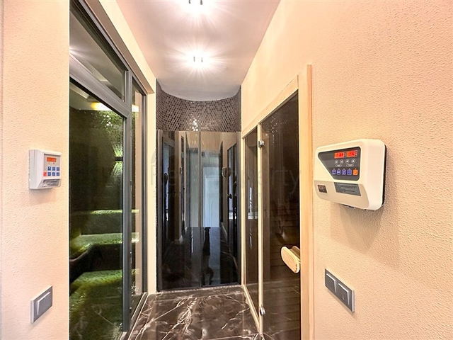 بالاقساط - شقق ضمن مجمع فاخر - في اوبا / الانيا 