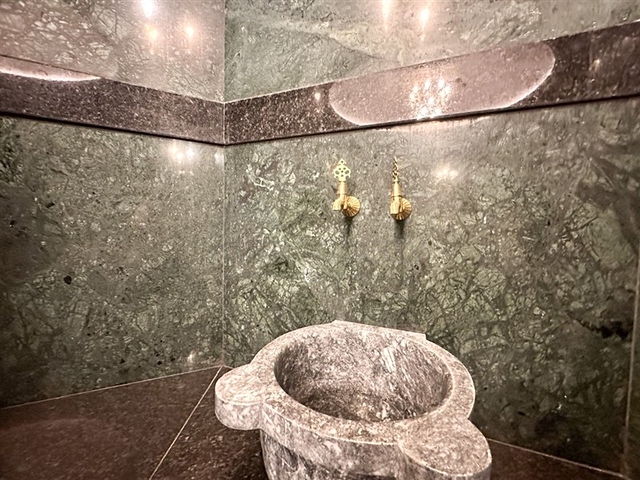 بالاقساط - شقق ضمن مجمع فاخر - في اوبا / الانيا 