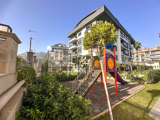 بالاقساط - شقق ضمن مجمع فاخر - في اوبا / الانيا 