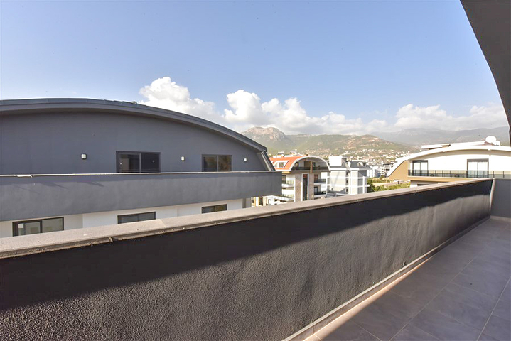 بالاقساط - شقق ضمن مجمع فاخر - في اوبا / الانيا 