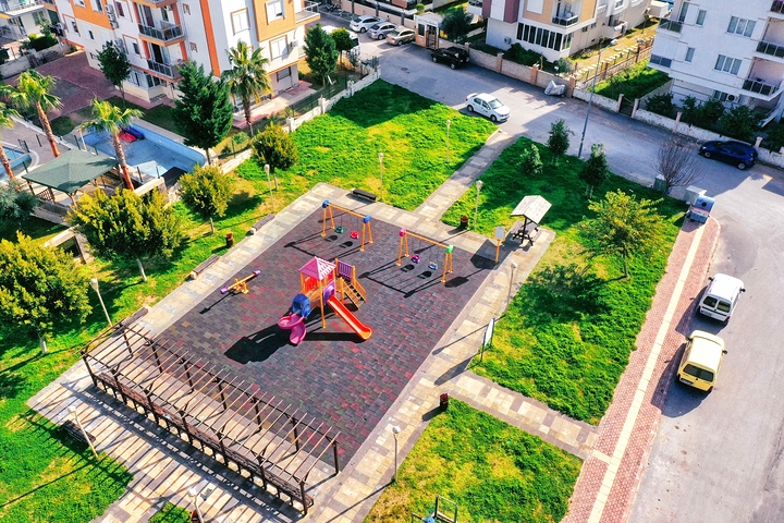 مشروع استثماري على مسافة قريبة من البحر