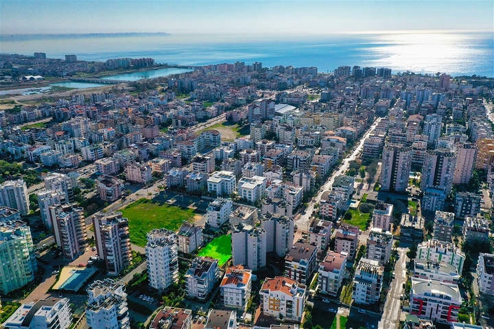 مشروع استثماري على مسافة قريبة من البحر