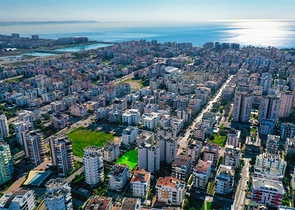 مشروع استثماري على مسافة قريبة من البحر