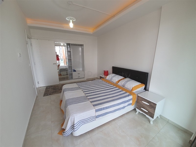 مجمع يضم كافة الخدمات - شقة غرفة وصالة -مؤثثة - في مهموتلار /الانيا 