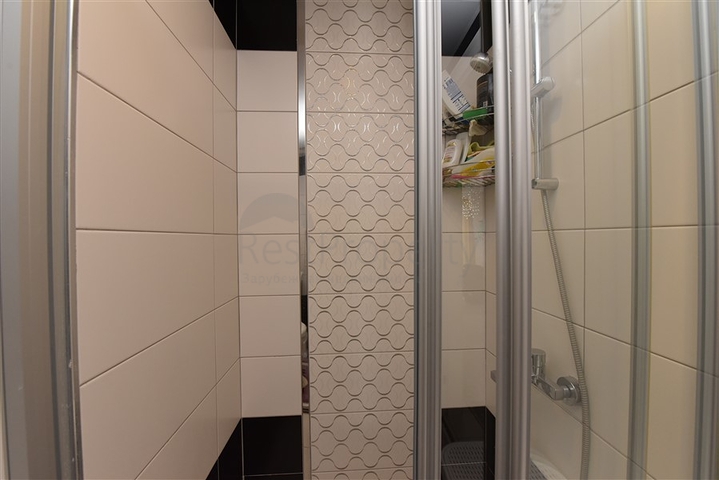 مجمع اول صف على البحر - دوبلكس 4 غرف وصالة -مفروشة -مجمع فاخر - في كاستل / الانيا 